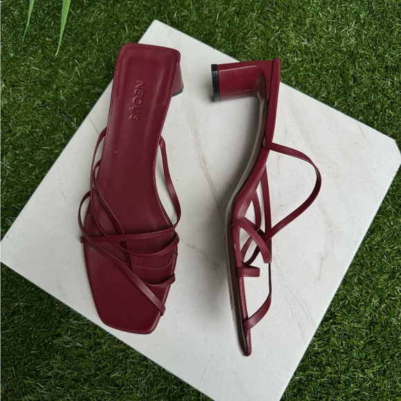 NEOUS Mannia Leather Strappy Heel Sandals EU size
40.5 US 10 $500. - Picture 6 of 16